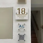 Casa Estalagem Chique Feriehus *